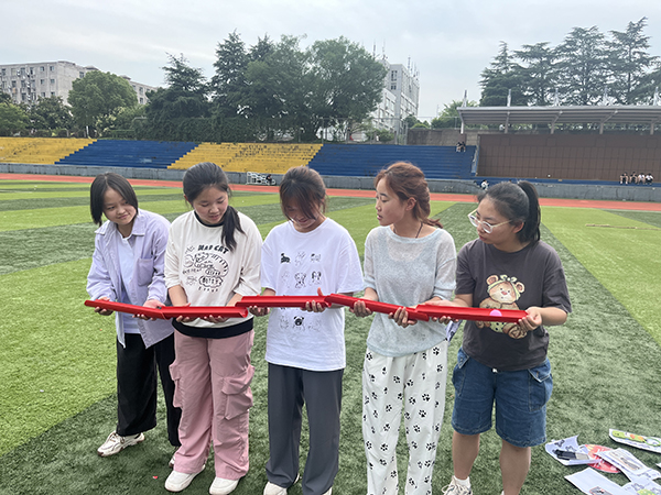 1717549093164182.jpg 9e1bb47a4fda0a99437c7ef803ab189.jpg